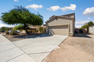 10950 W Royal Palm Road, Peoria, AZ 85345