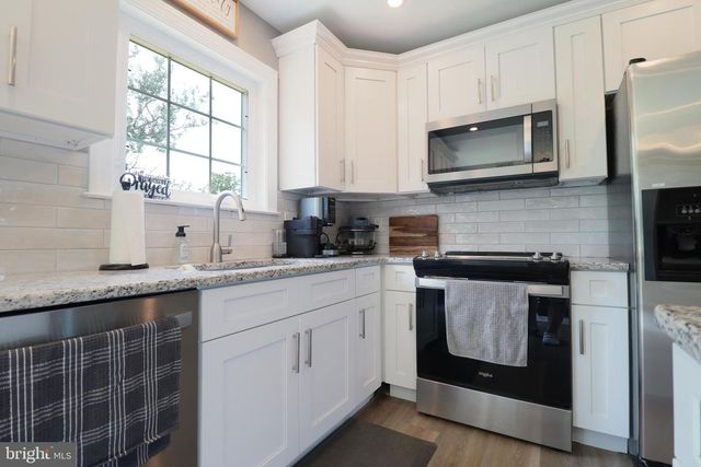 28 FREDERICK RD, Coatesville, PA 19320