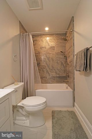 28 FREDERICK RD, Coatesville, PA 19320