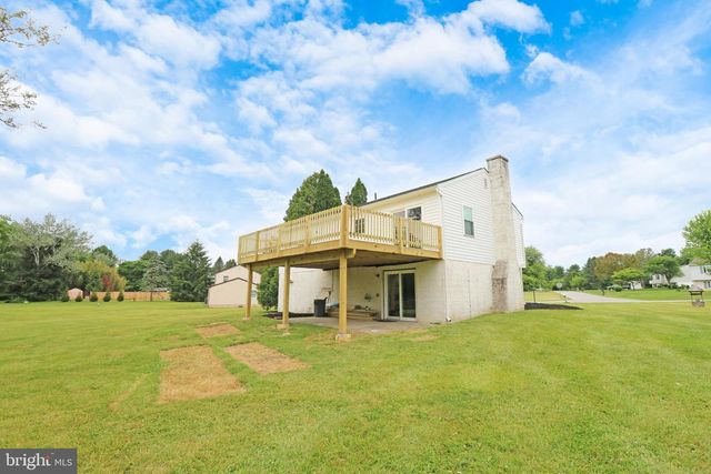 28 FREDERICK RD, Coatesville, PA 19320