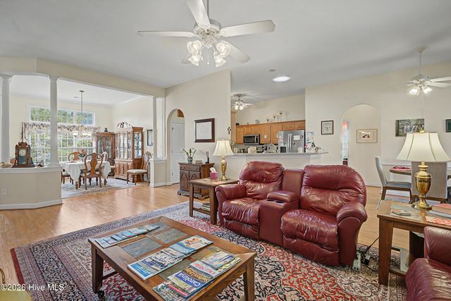 7425 Balmore Drive SW, Sunset Beach, NC 28468