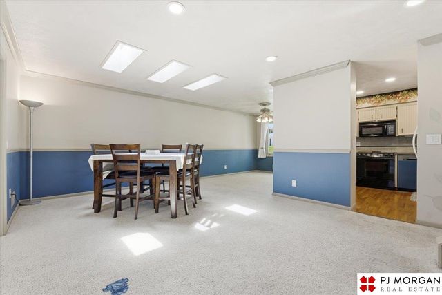 4935 N 114th Street, Omaha, NE 68164