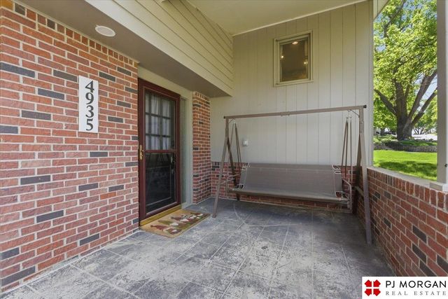 4935 N 114th Street, Omaha, NE 68164
