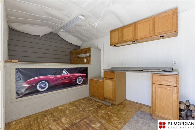 4935 N 114th Street, Omaha, NE 68164