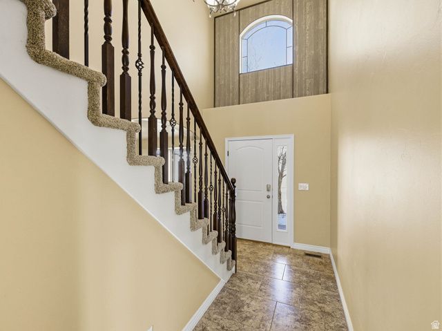 279 E 2150 N, North Ogden, UT 84414