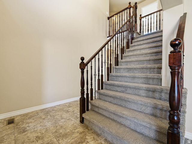 279 E 2150 N, North Ogden, UT 84414