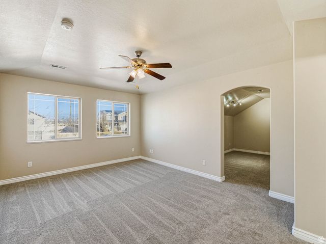 279 E 2150 N, North Ogden, UT 84414