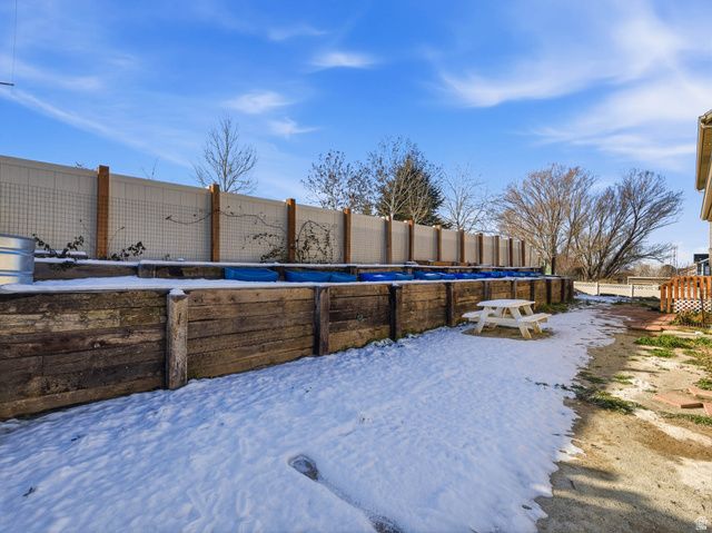 279 E 2150 N, North Ogden, UT 84414