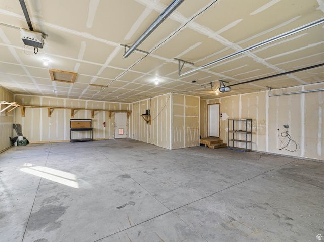 279 E 2150 N, North Ogden, UT 84414