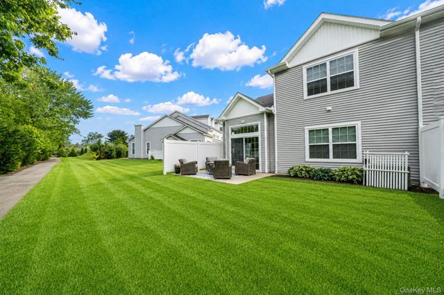 51 Farm Acre Circle, Mount Sinai, NY 11766