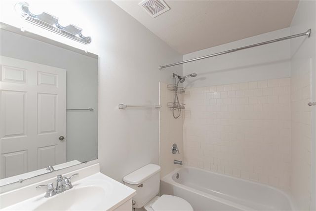 10680 Royal York Drive, Conroe, TX 77303