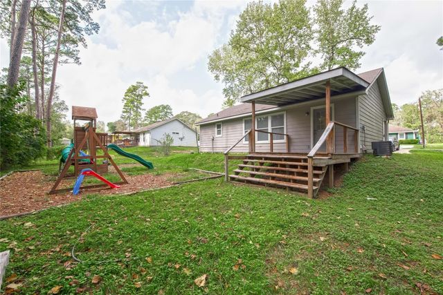 10680 Royal York Drive, Conroe, TX 77303