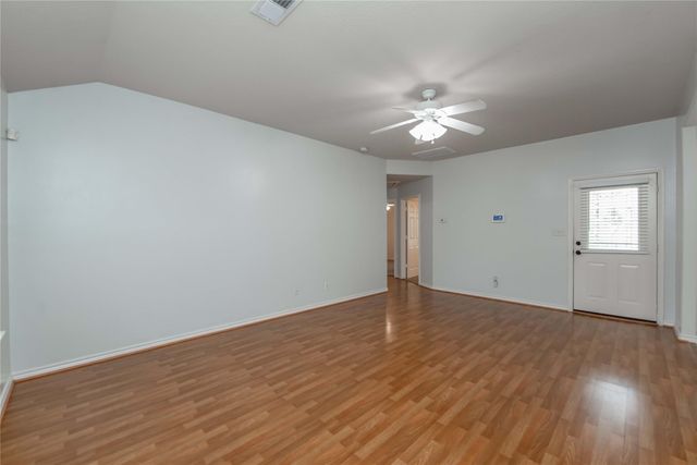 10680 Royal York Drive, Conroe, TX 77303