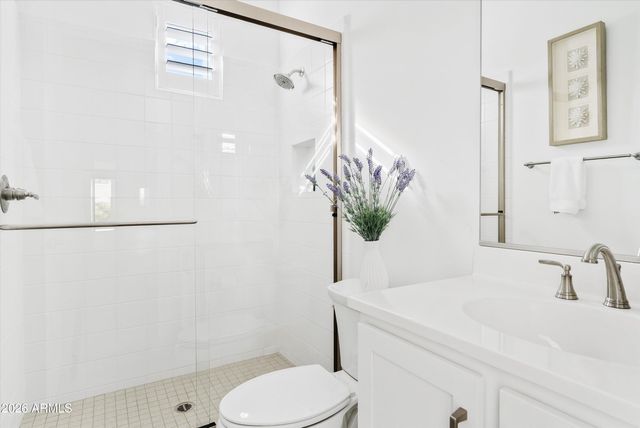 11996 W CREOSOTE Drive, Peoria, AZ 85383