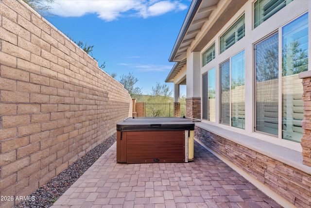 11996 W CREOSOTE Drive, Peoria, AZ 85383