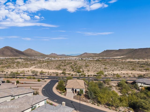 11996 W CREOSOTE Drive, Peoria, AZ 85383