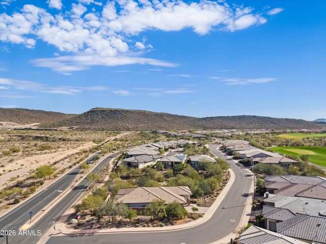 11996 W CREOSOTE Drive, Peoria, AZ 85383