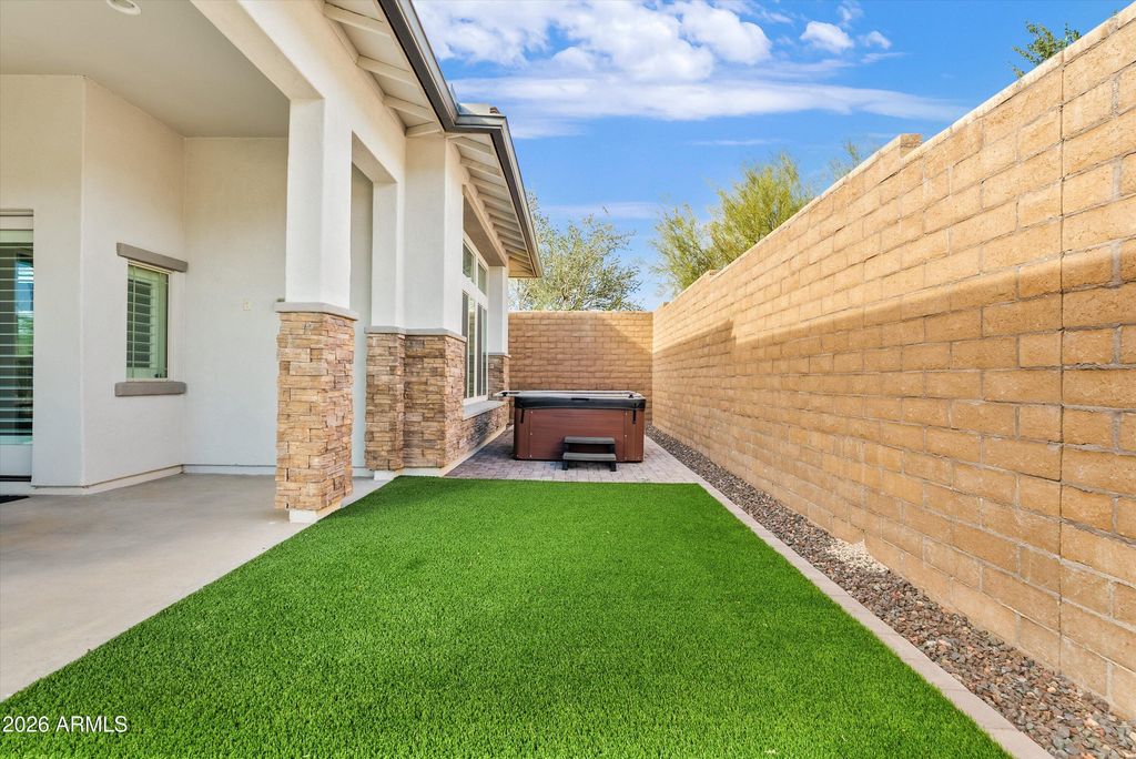 11996 W CREOSOTE Drive, Peoria, AZ 85383 — photo 4