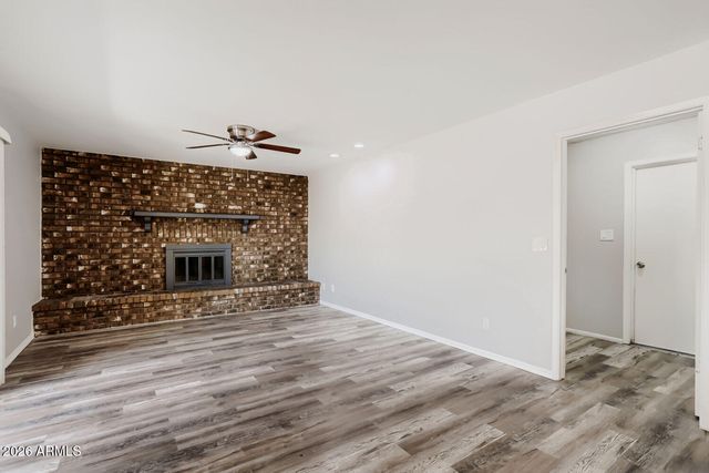 1727 W VILLA THERESA Drive, Phoenix, AZ 85023