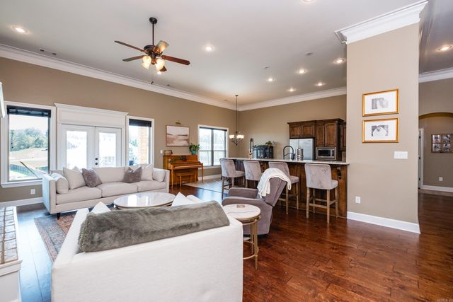 9105 Stone Canyon Drive, Alexander, AR 72002