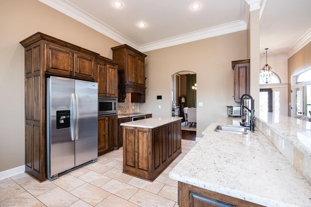 9105 Stone Canyon Drive, Alexander, AR 72002
