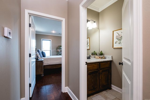 9105 Stone Canyon Drive, Alexander, AR 72002