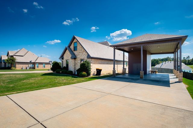 9105 Stone Canyon Drive, Alexander, AR 72002
