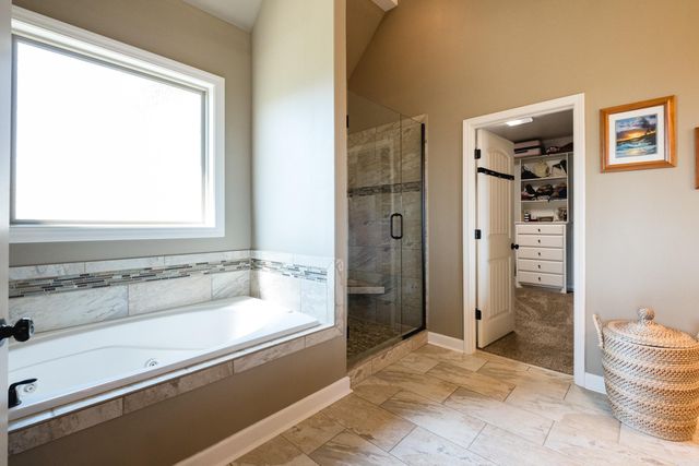 9105 Stone Canyon Drive, Alexander, AR 72002