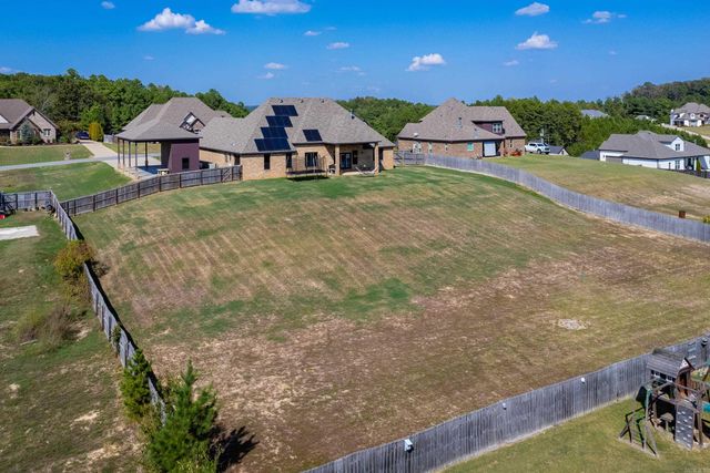 9105 Stone Canyon Drive, Alexander, AR 72002