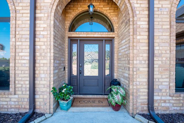 9105 Stone Canyon Drive, Alexander, AR 72002