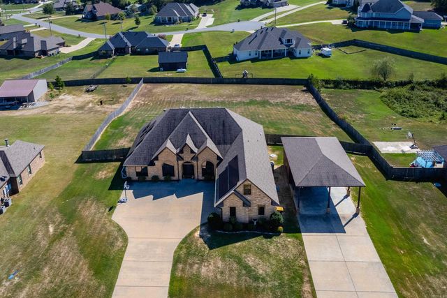 9105 Stone Canyon Drive, Alexander, AR 72002