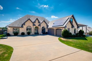 9105 Stone Canyon Drive, Alexander, AR 72002