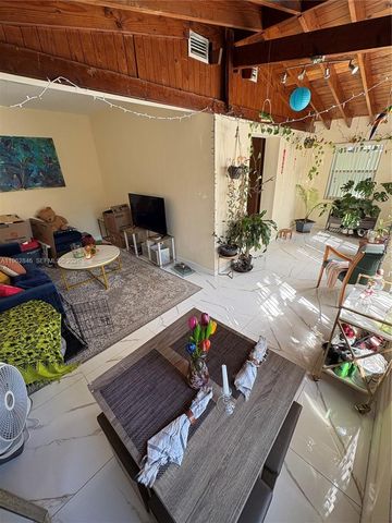 1655 NE 175th St, North Miami Beach, FL 33162