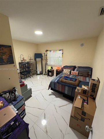 1655 NE 175th St, North Miami Beach, FL 33162