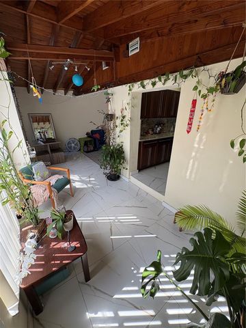 1655 NE 175th St, North Miami Beach, FL 33162