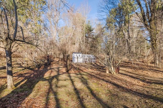 429 South St, Holliston, MA 01746