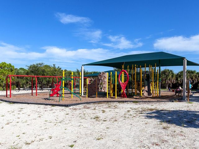 EVEREST ROAD, Venice, FL 34293