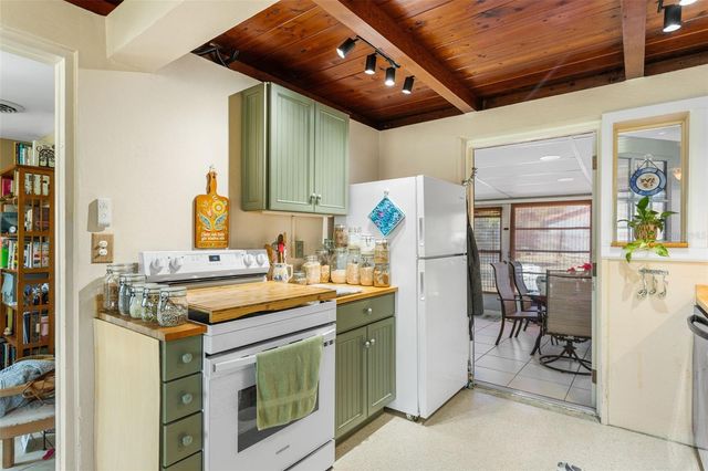 70 W FRAY STREET, Englewood, FL 34223