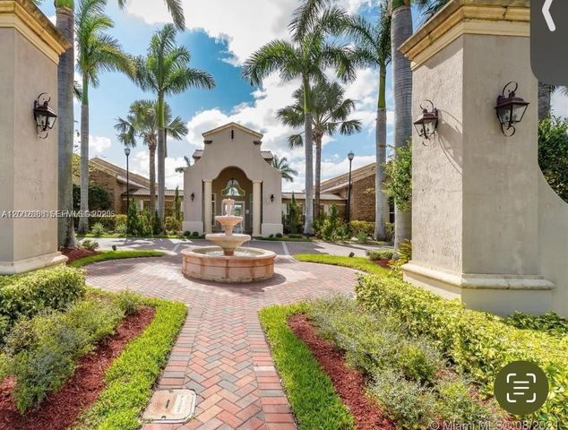 1398 NE 33rd Avenue 10825, Homestead, FL 33033