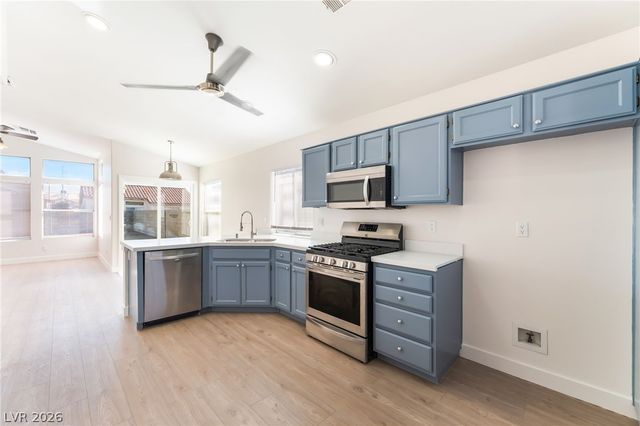 1240 Strike Jumper Court, Las Vegas, NV 89108