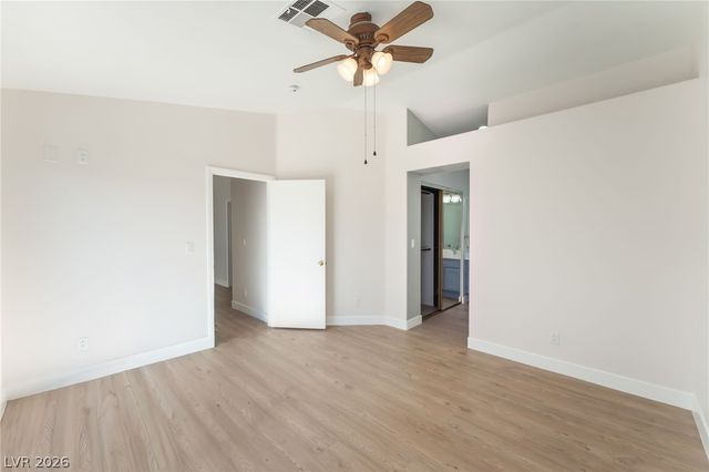 1240 Strike Jumper Court, Las Vegas, NV 89108