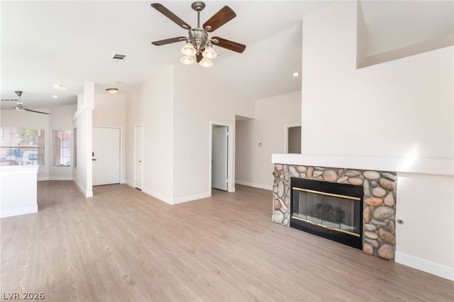 1240 Strike Jumper Court, Las Vegas, NV 89108