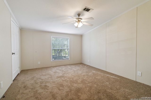 279 Ute, Bandera, TX 78003
