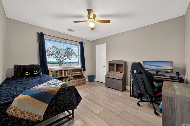 3727 Fm 467, Seguin, TX 78155