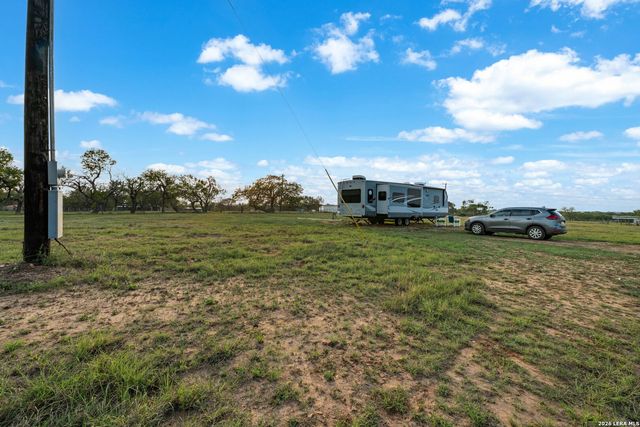 3727 Fm 467, Seguin, TX 78155