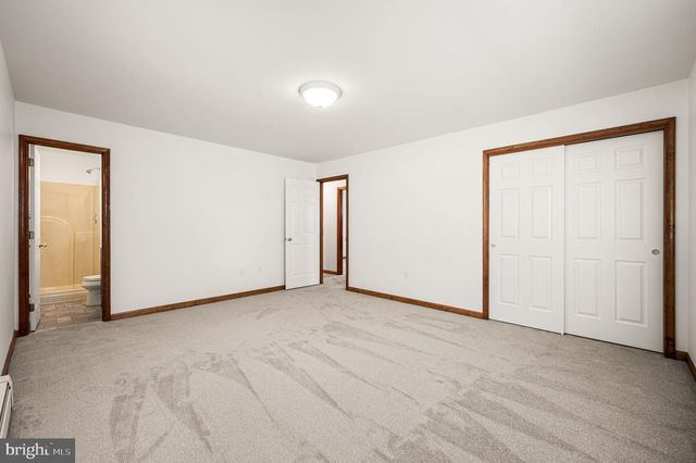 451 TOWNSHIP LINE RD, Bechtelsville, PA 19505