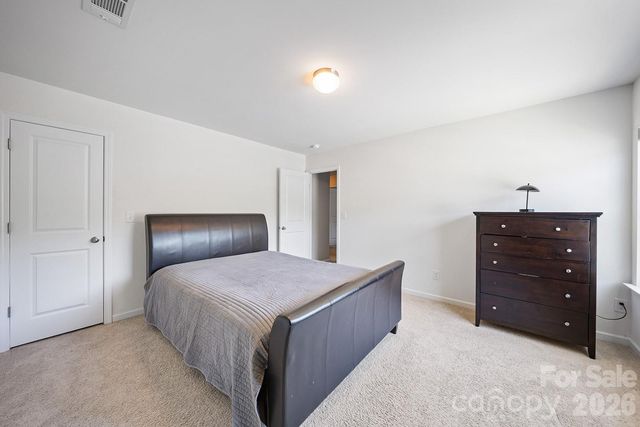 5329 Park Brook Drive, Charlotte, NC 28269
