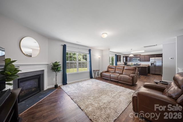 5329 Park Brook Drive, Charlotte, NC 28269