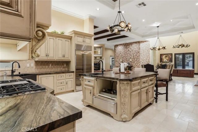 15014 Thunder Valley Road, Bakersfield, CA 93314