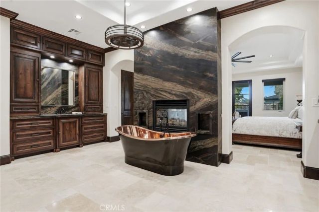 15014 Thunder Valley Road, Bakersfield, CA 93314